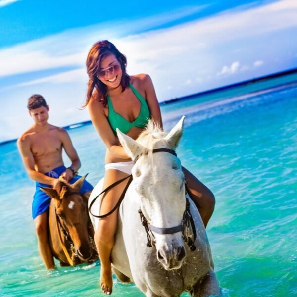 Jamaica horseback ride tour